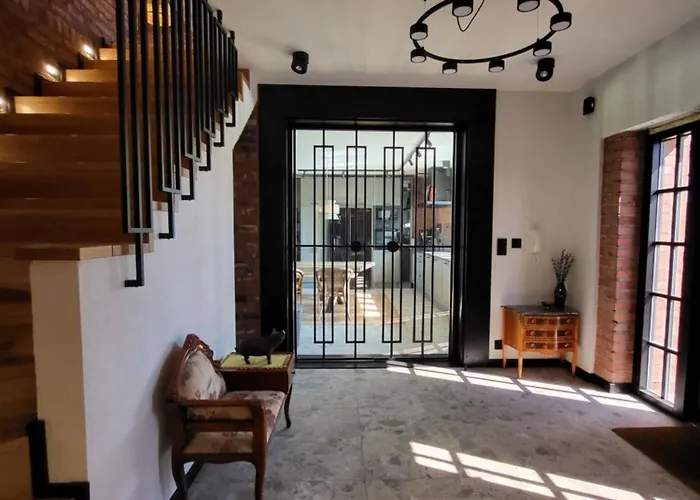 Stary Dom Nad Wrzesnica * Szamarzewo