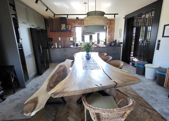 Stary Dom Nad Wrzesnica *